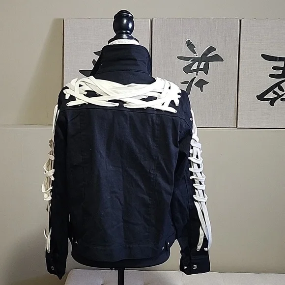 Jacket - Picture 3 of 5